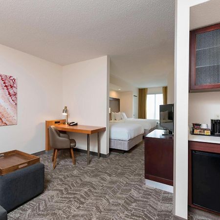 Springhill Suites Grand Rapids North Walker Exteriör bild