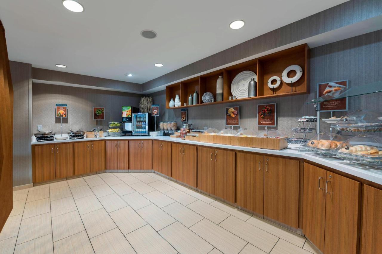 Springhill Suites Grand Rapids North Walker Exteriör bild