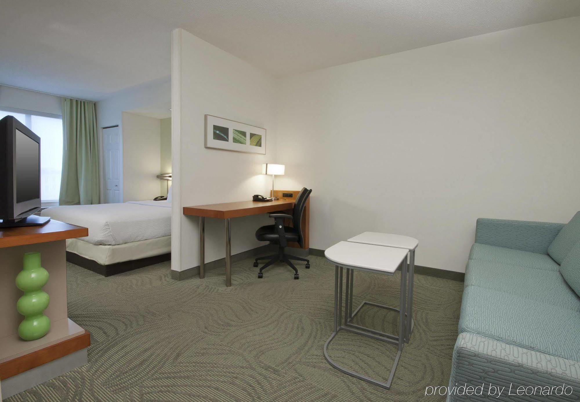 Springhill Suites Grand Rapids North Walker Exteriör bild