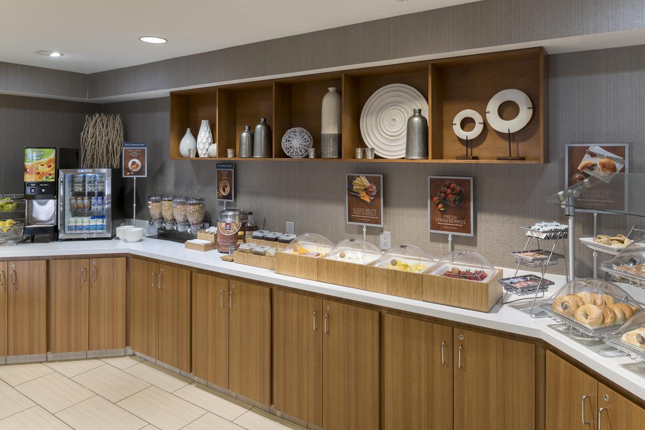 Springhill Suites Grand Rapids North Walker Exteriör bild