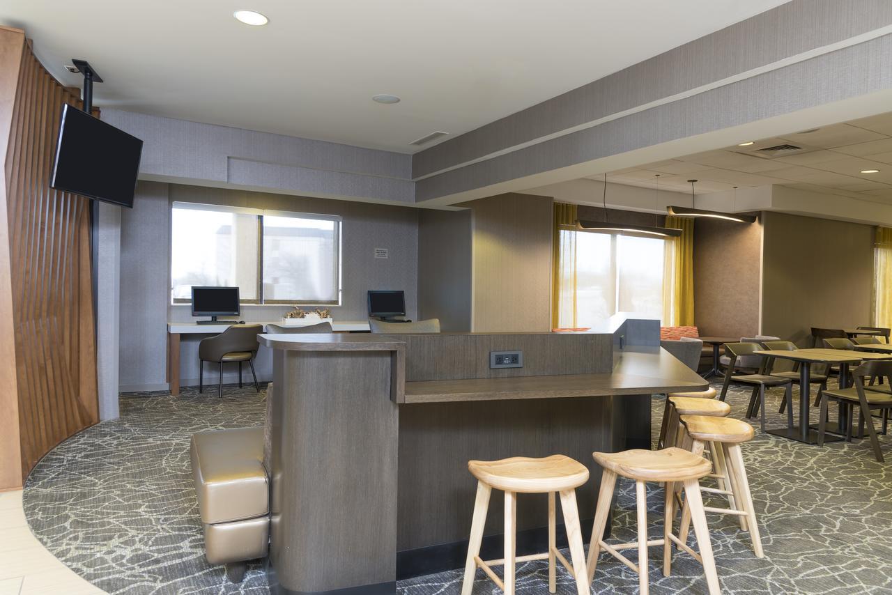 Springhill Suites Grand Rapids North Walker Exteriör bild