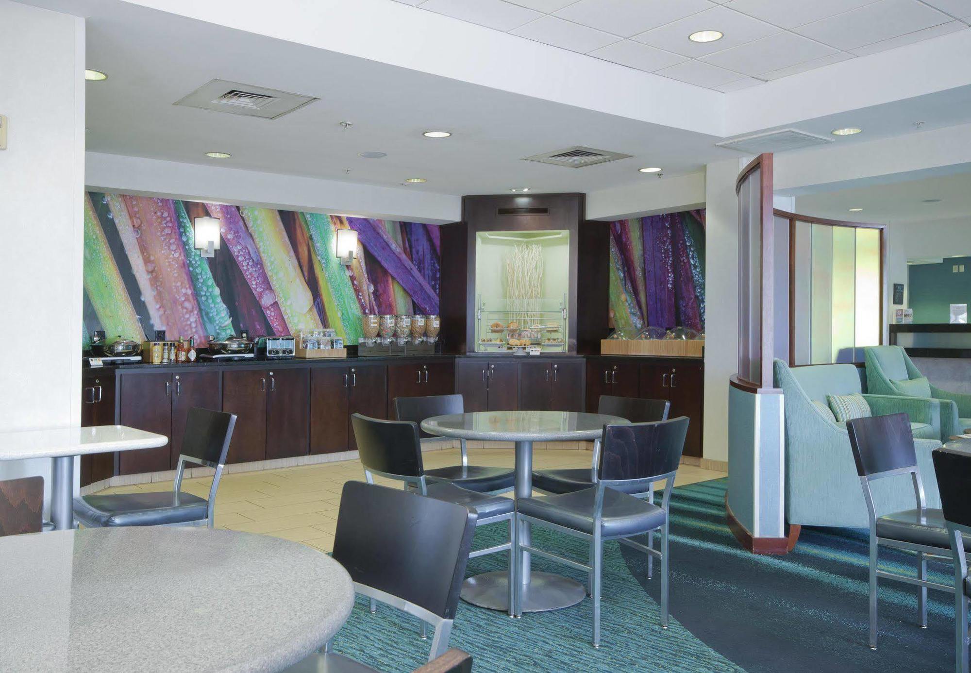 Springhill Suites Grand Rapids North Walker Exteriör bild